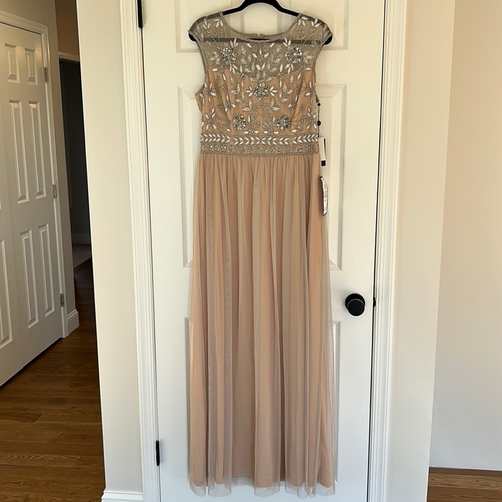 Adrianna Papell NWT Beaded Mesh Dress